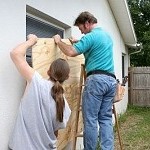 boarding-up-windows
